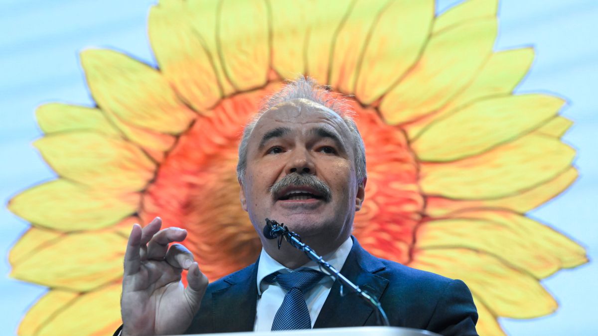 Nagy István: A műhúsnak még az írmagját is ki kell irtani
