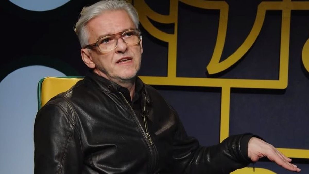 Alföldi Róbert arcátlanul felkérdezte Ákost, Rátóti Zoltánt és Szarvas Józsefet