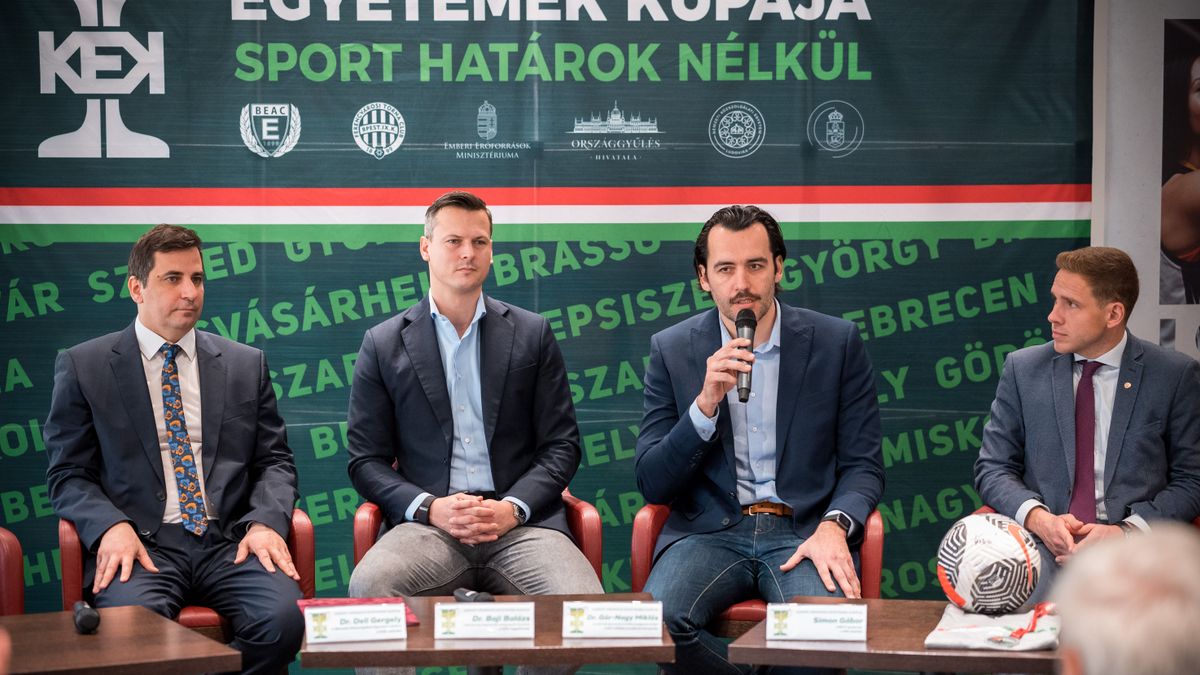 Varga Barnabás labdája, amellyel négy gólt szerzett, gazdára talál a KEK-en