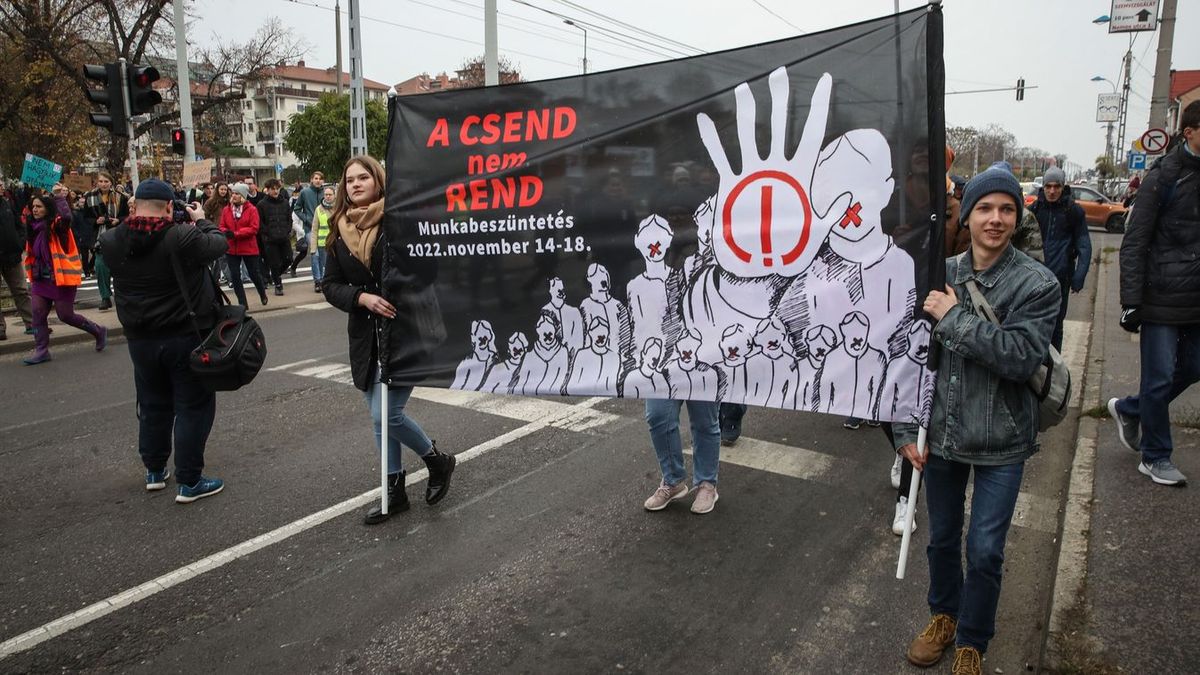 Leszámolna a monogámiával a tanártüntetések szervezője