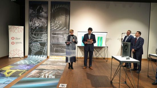 Isztambulban megnyílt a Glassification.hu kortárs magyar üvegművészeti kiállítás