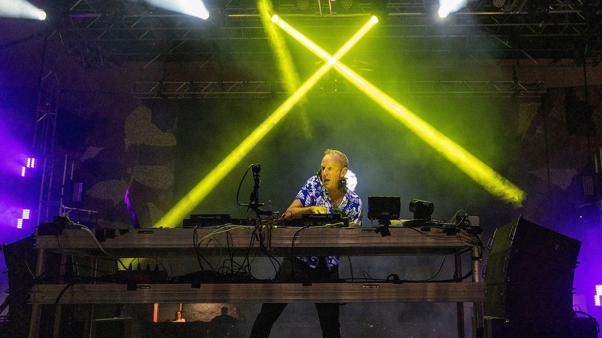 Újra Budapestre jön Fatboy Slim + videó