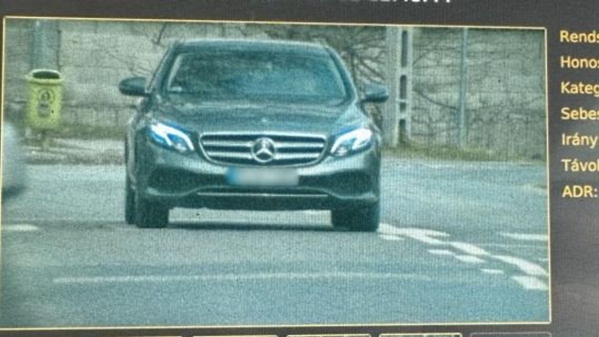 Jó, hogy nem akadt ki a traffipax az óbudai gyorshajtók miatt