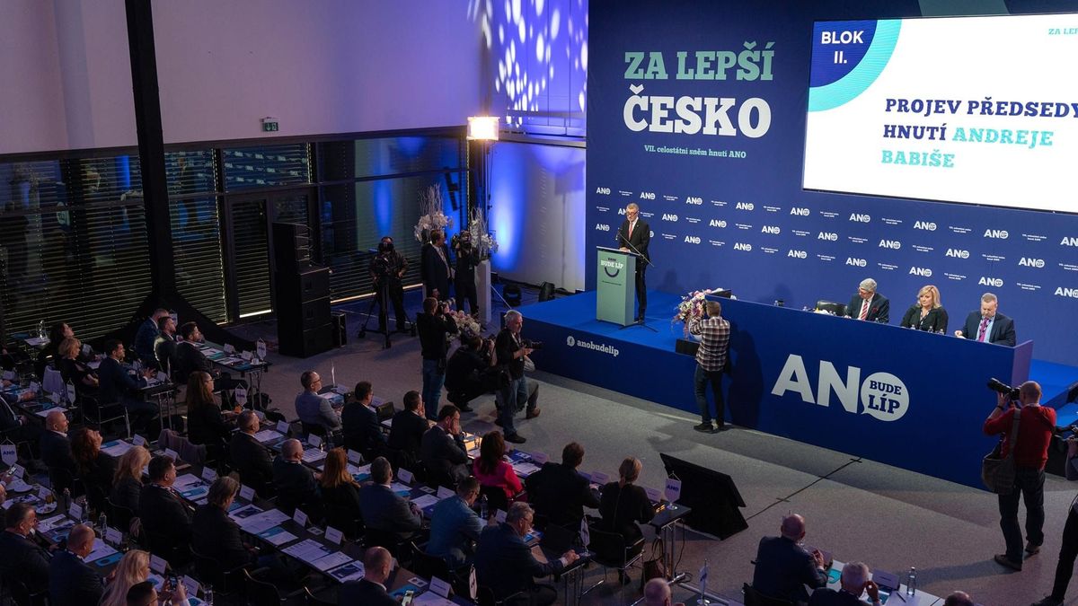 Babisék újra a kormányzásra készülnek + videó