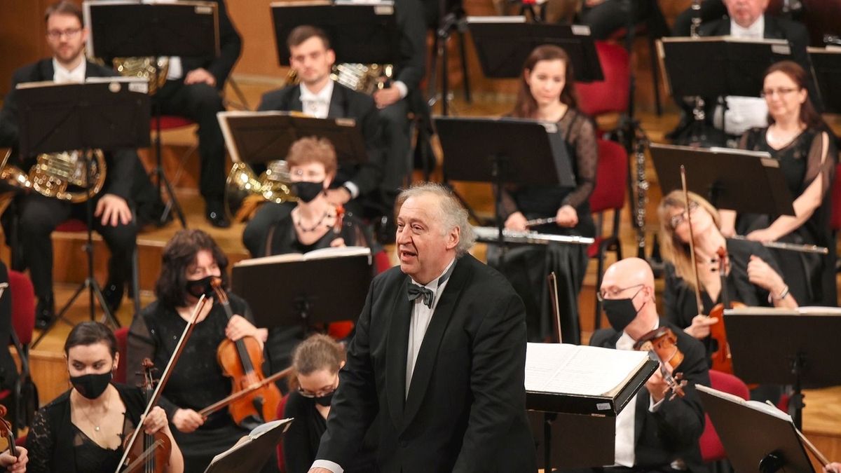 Különleges koncert Csaba Péter vezényletével