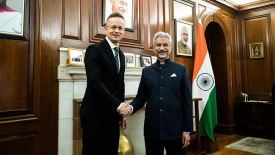 Hungary FM Pushes For Closer Cooperation With India