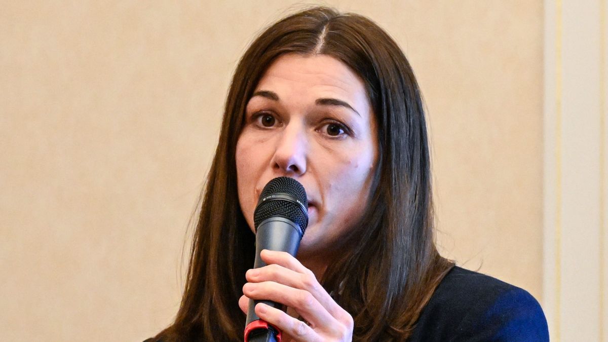 Bősz Anett szerint inflációkövető a BKV-vezér 2,6 milliós fizetése + videó