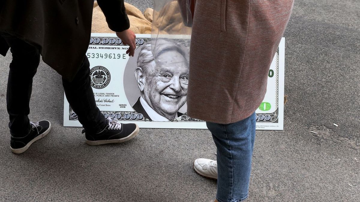 Soros adhatott négymilliárd forint „mikroadományt” a baloldalnak