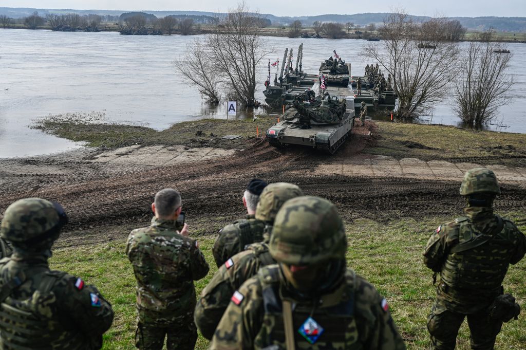 DRAGON-24 NATO military defense drills in Poland