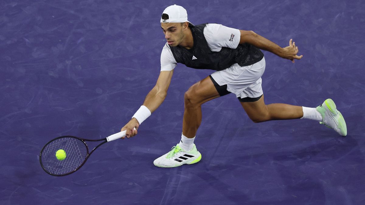 Zverev ellenfele dühében szétverte ütőjét, de volt fair play díjas jelenet is + videó