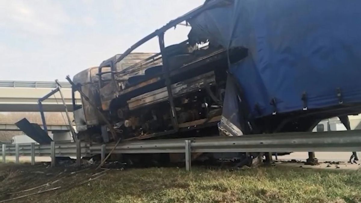 Két másik nyergest szállított a kiégett kamion, óriási a kár + videó