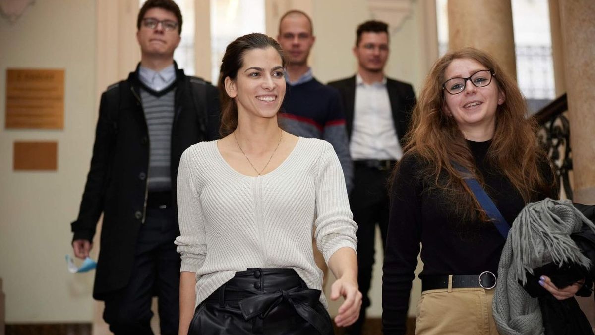 Ex-Budapest Chief Also Suggested Alexandra Szentkiralyi's Mayoral Candidature, Here's Why