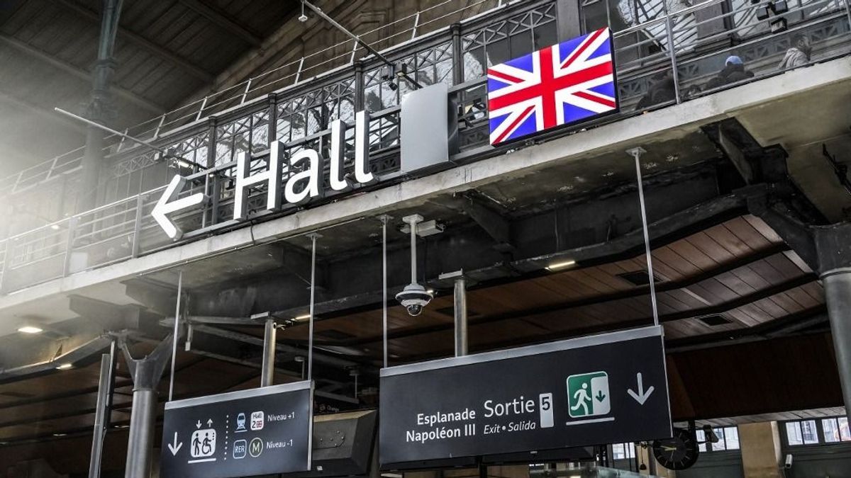 Életveszélyes késelés egy londoni vonaton + videó