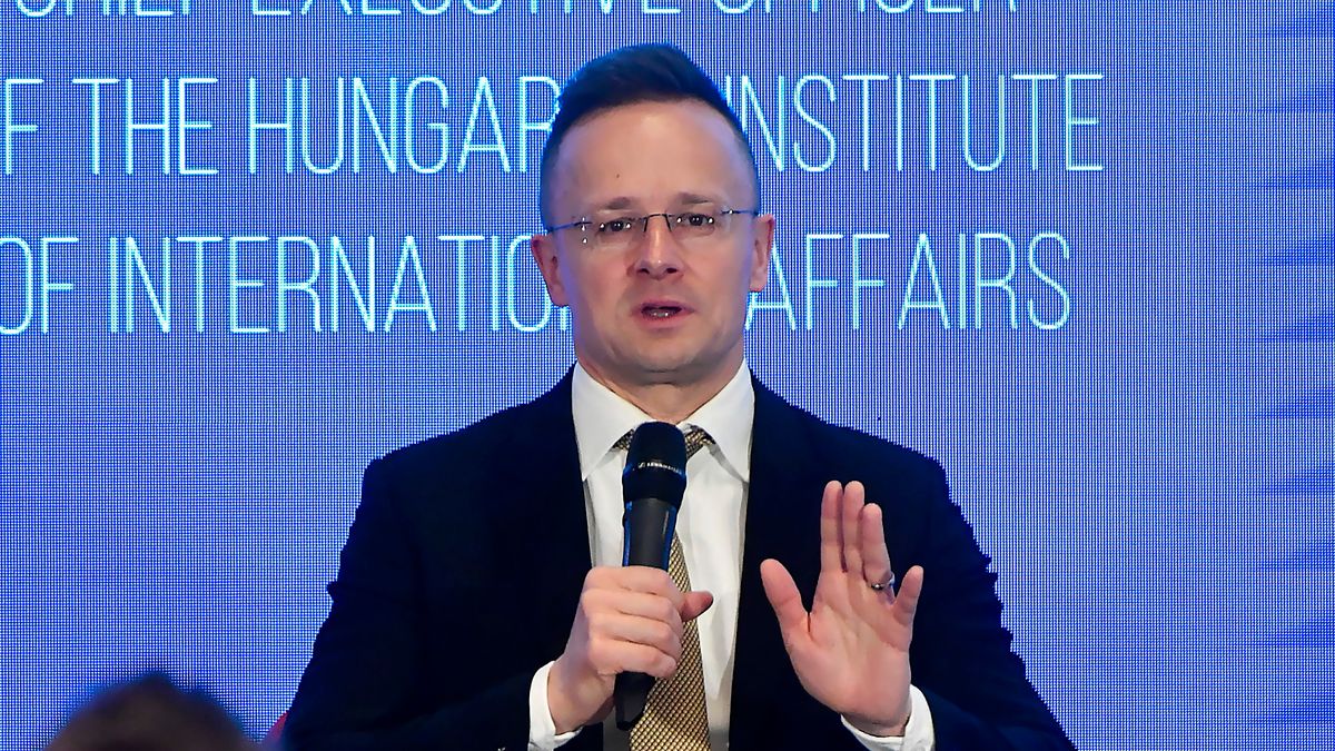 Szijjártó Péter: A diverzifikáció az energiapolitikában nem az eddigi beszállítók cseréjét jelenti