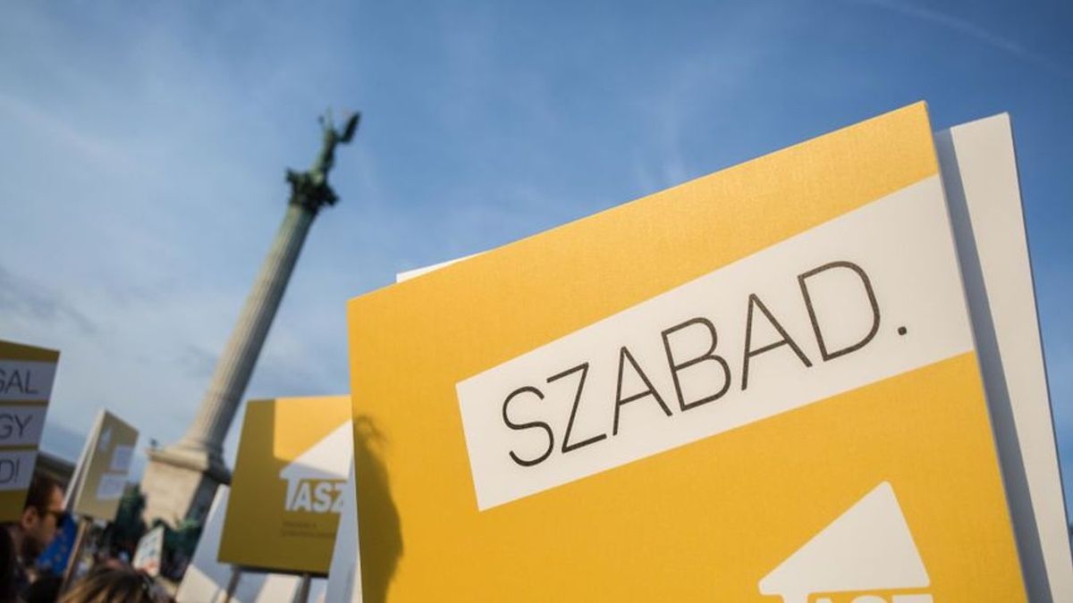 Az amerikai baloldal pénzén szervez vidéki turnét a TASZ