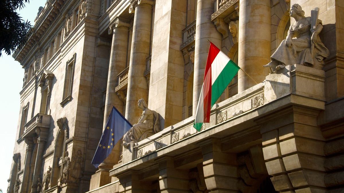 A kormány visszadobta a jegybanktörvény módosítását