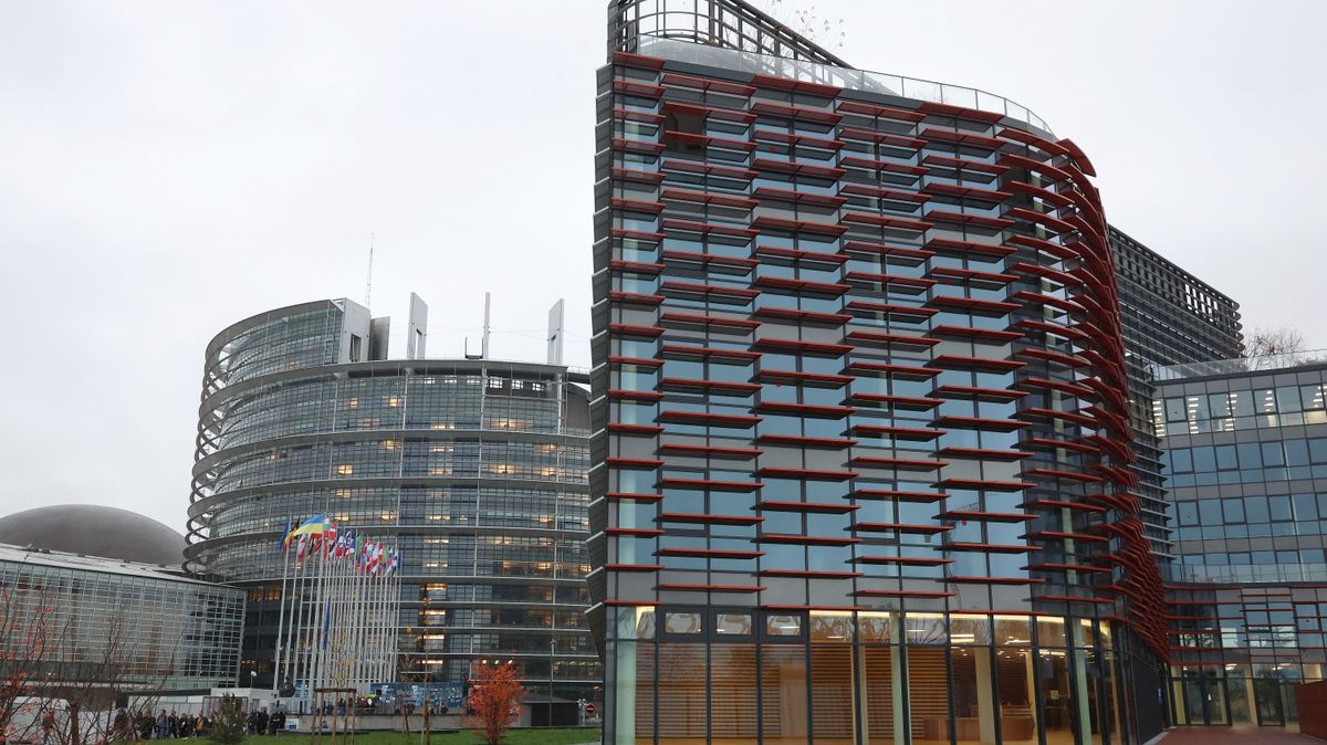 Botrány: zaklatásoktól hangos az Európai Parlament