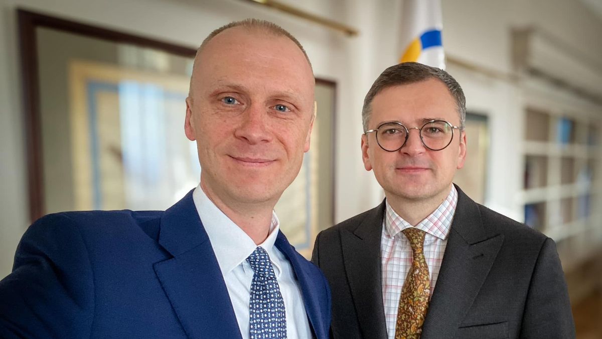 Zelenszkij mindenkit kirúg, aki veszélyezteti a hatalmát