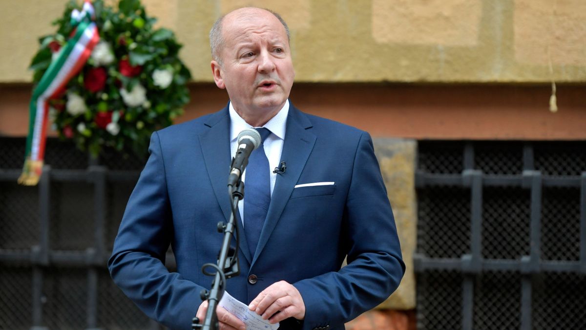 Simicskó István: Ismét ki kell állni a függetlenségért és a békéért