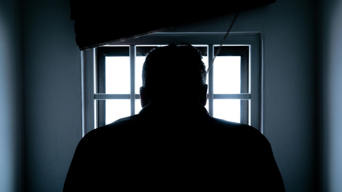 Hamis igazolványokkal seftelnek a bűnbandák és a migránsok