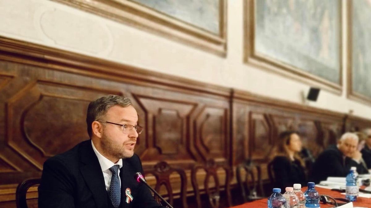 Sovereignty Has Always Been a Key Issue for Hungarians, Says PM's Political Director