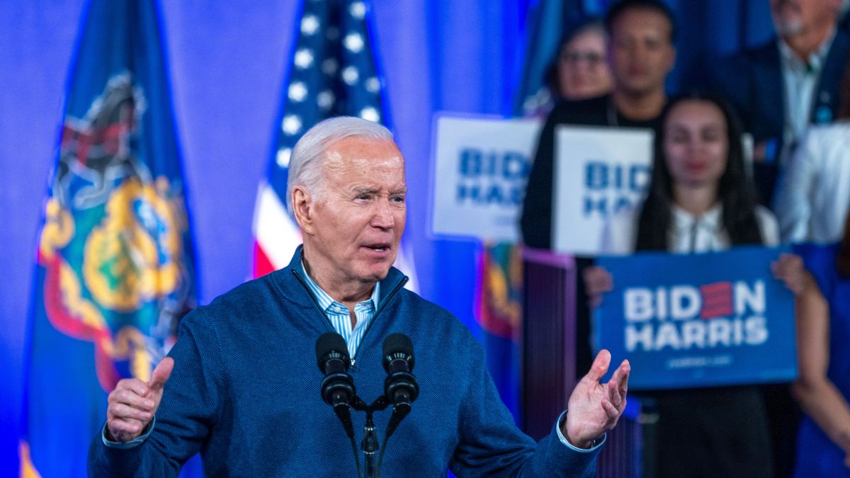Sokkoló videó terjed a közösségi médiában. Vajon visszavonul Joe Biden?