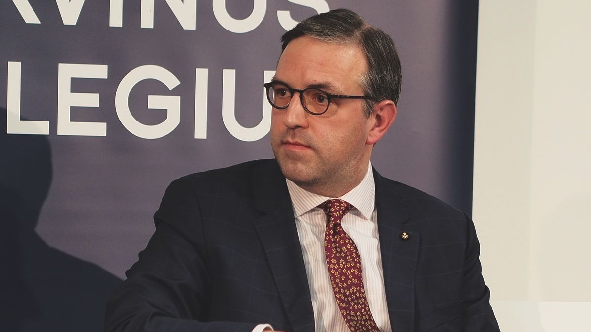A liberalizmus helytelen módon tekint az emberi társadalom lényegére