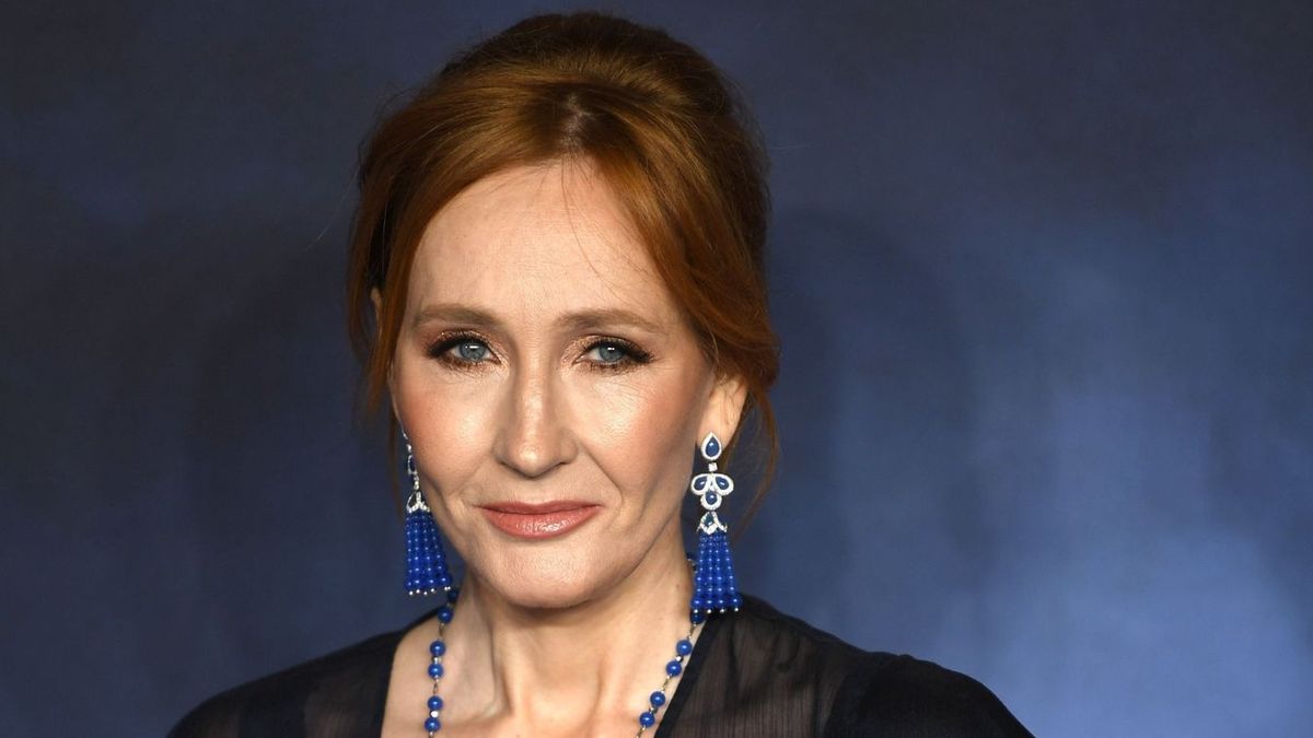 J. K. Rowling saját maga alatt vágja a fát, ezért biztos szétszedik a liberálisok