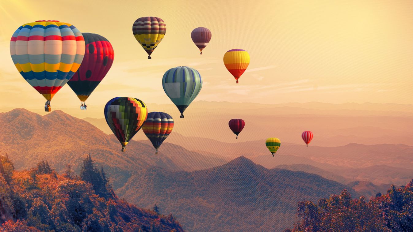 Hot,Air,Balloon,Above,High,Mountain,At,Sunset,,Filtered,Background, hőlégballon