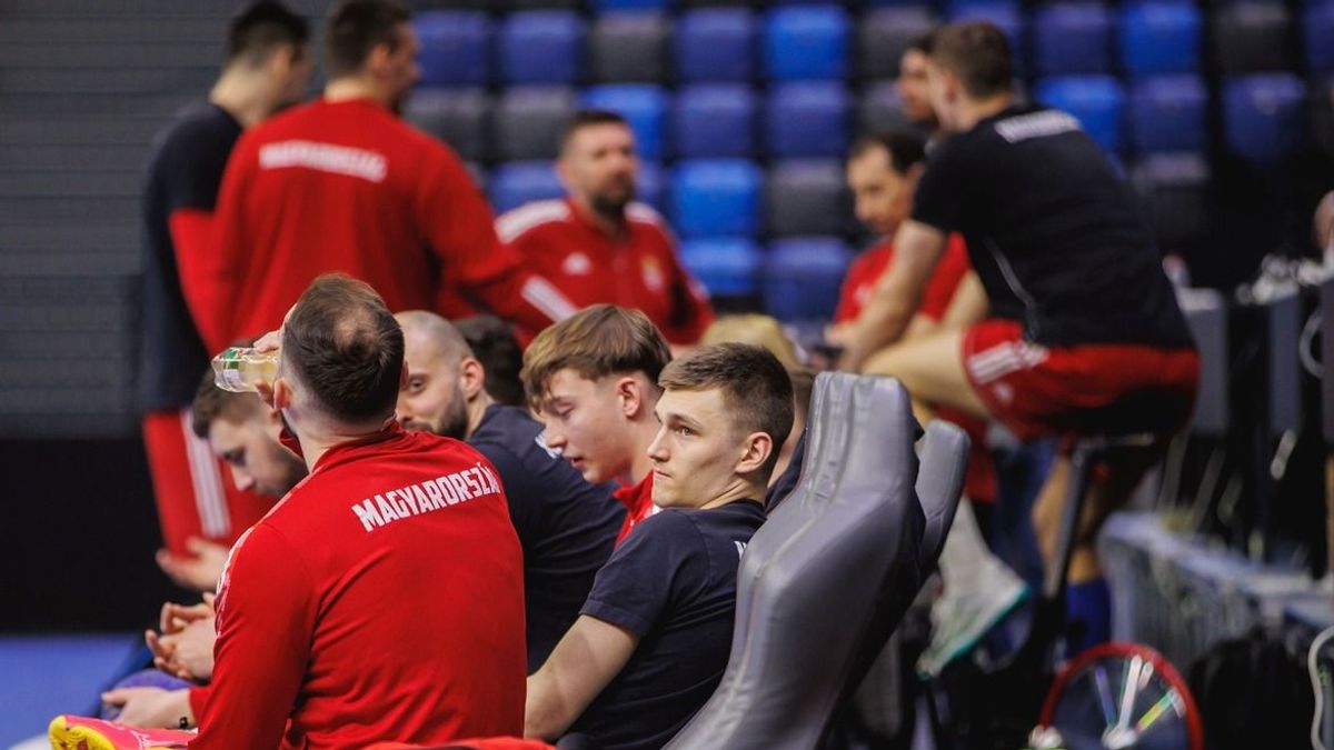 Kisfiúként látta a katartikus magyar találatot, most a gólszerző csapattársaként az olimpiára vágyik Imre Bence
