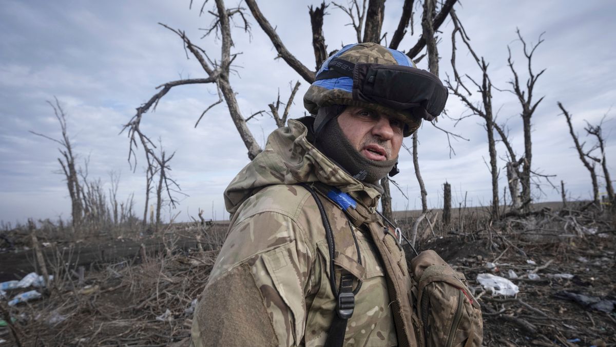 Russia-Ukraine War: An Insider Sheds Light On Ukrainian Army's Struggles