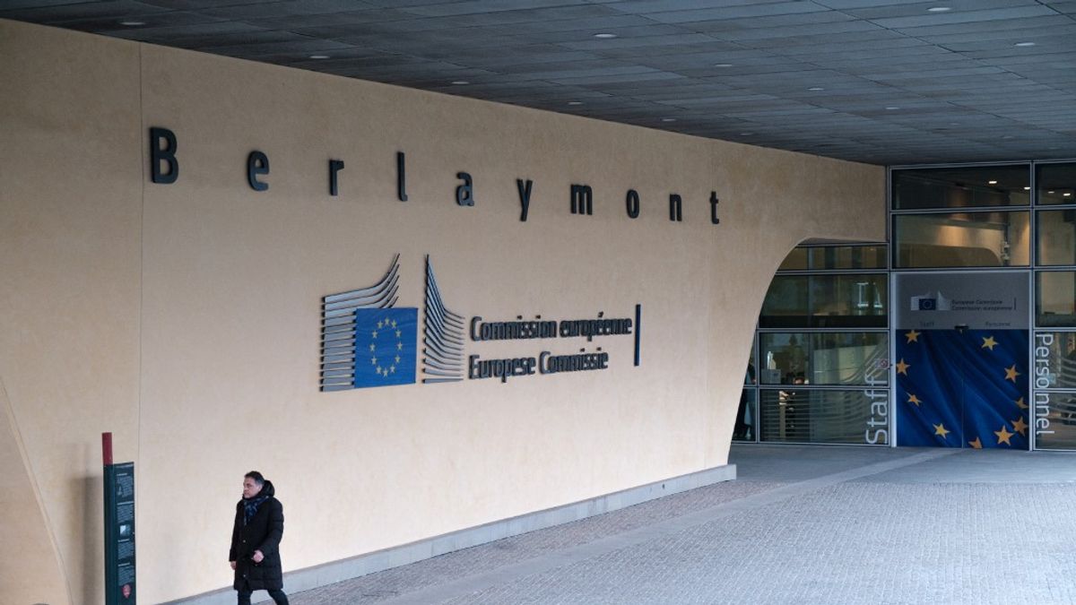 Totalitarian Power-Wielding in Brussels Spreads Like a Disease