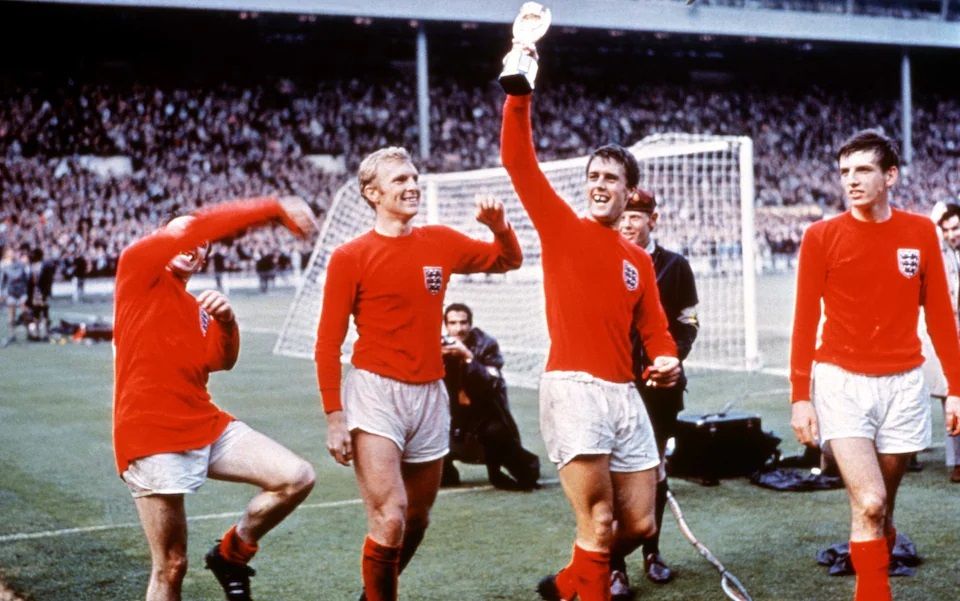 angol labdarúgó-válogatott, mez, 1966, Geoff Hurst