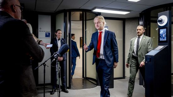 A holland gazdák mindenáron ragaszkodnak Geert Wildershez