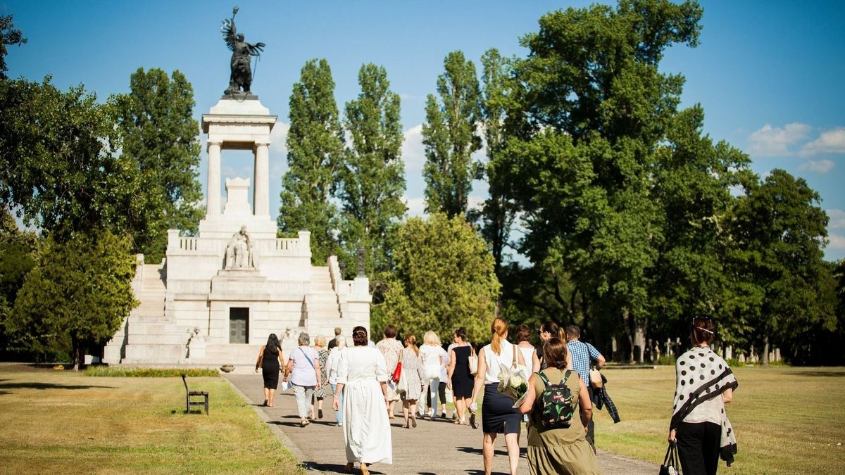Diáknap és tematikus séták március idusán