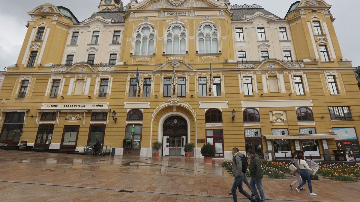 Újabb botrány borzolja a kedélyeket a balliberális vezetésű pécsi városházán