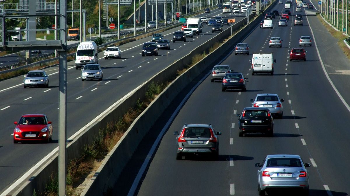 Forgalomkorlátozás lesz az M1–M7-es bevezető szakaszán