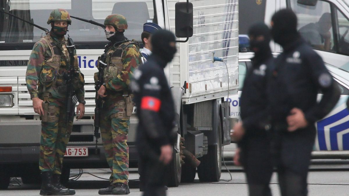 Jelentősen nőtt a terrorfenyegetettség Belgiumban