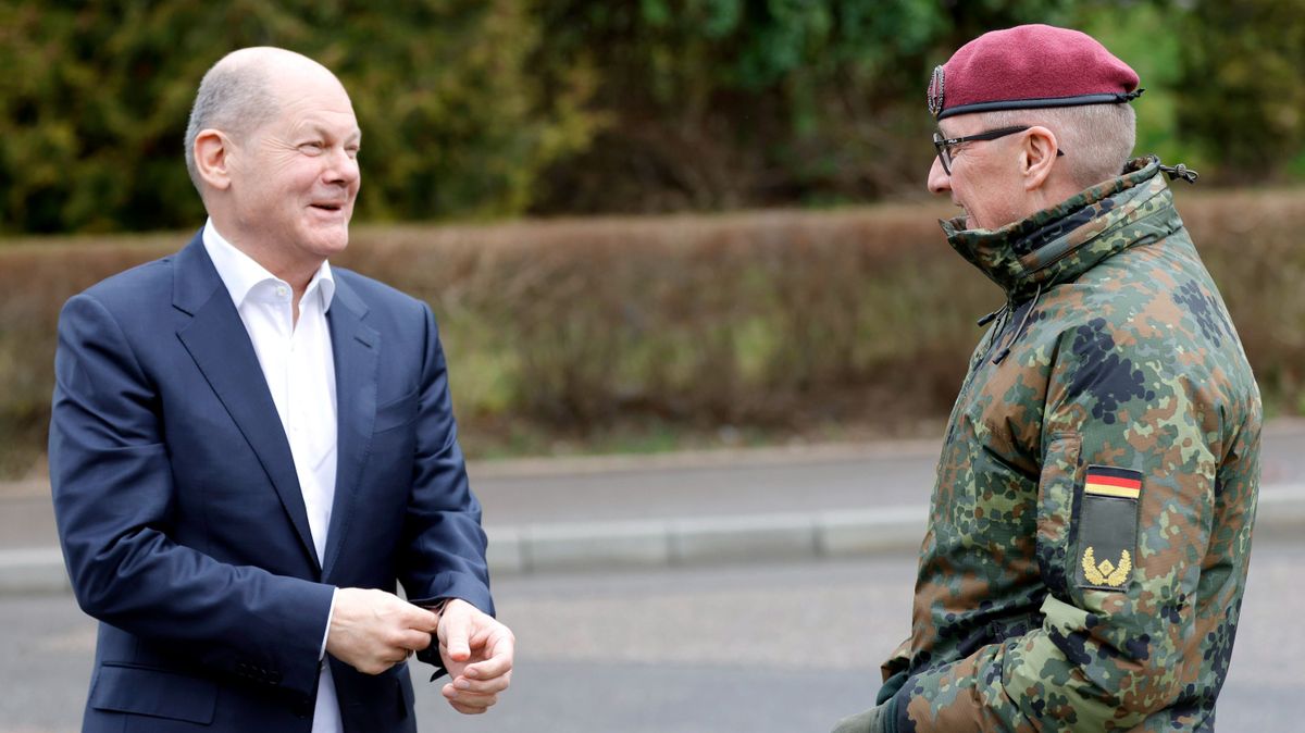 Moszkva „hasznos idiótaként” tekint Olaf Scholz kancellárra