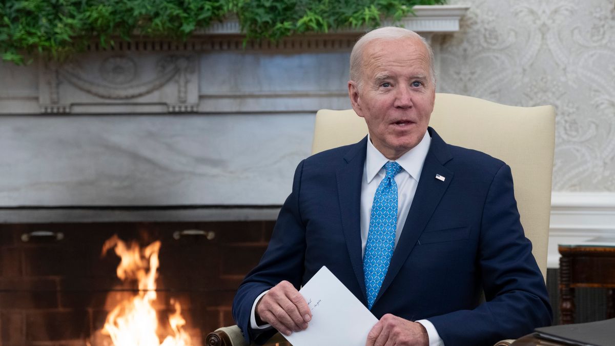 Joe Bidennek már azt sem hagyják, hogy kérdésekre válaszoljon + videók