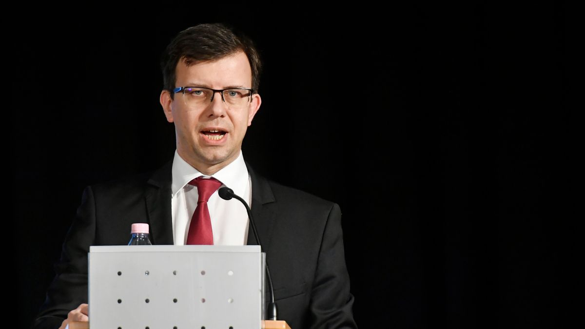 EU Affairs Minister: Hungary's EU Presidency Aims to Bolster Competitiveness