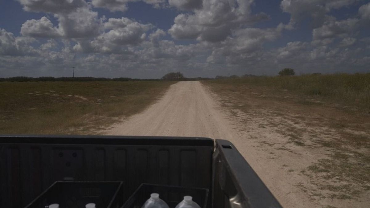 Így kapcsolják le az embercsempészeket Texasban + videó