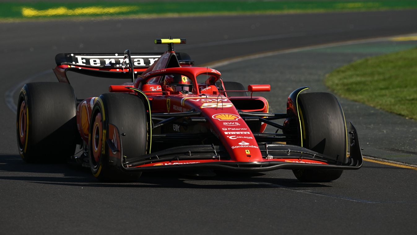 Melbourne, 2024. március 22.
Carlos Sainz, a Ferrari spanyol versenyzõje a Forma-1-es autós gyorsasági világbajnokság Ausztrál Nagydíjának elsõ szabadedzésén a melbourne-i Albert Park versenypályán 2024. március 22-én.
