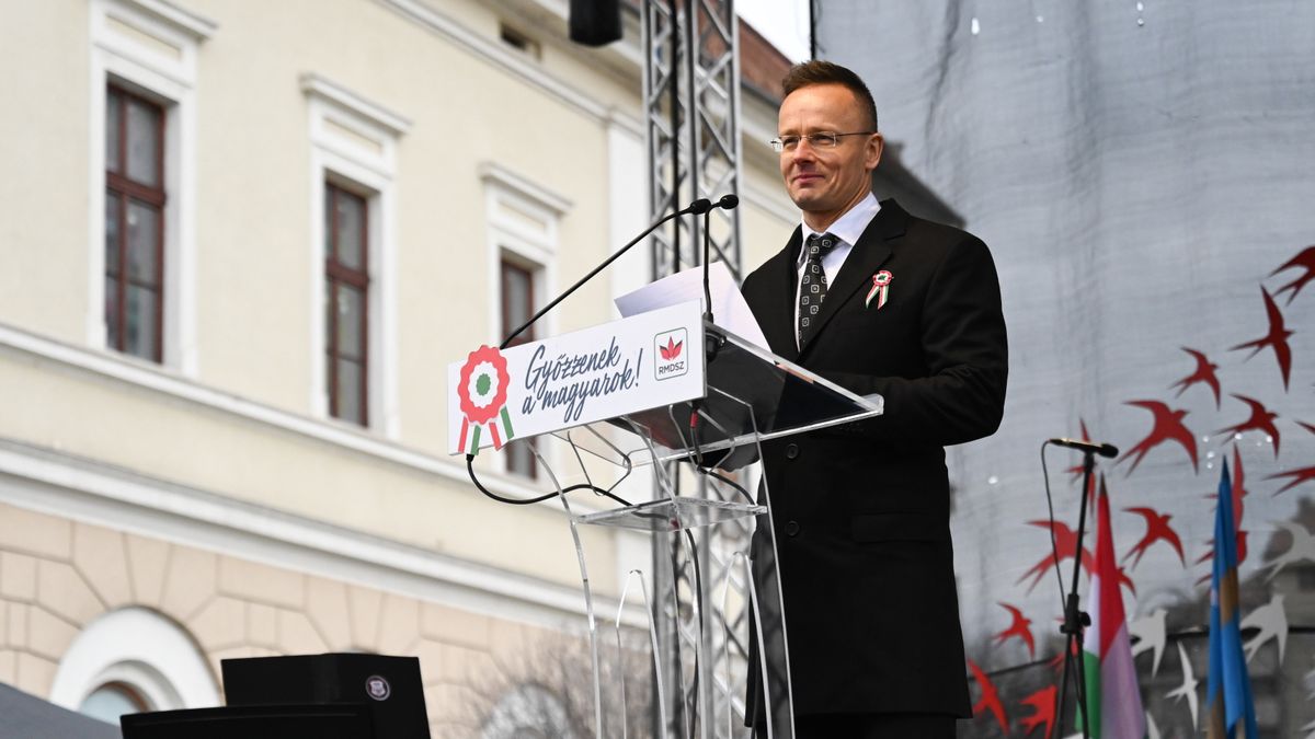 Szijjártó Péter: Mi, magyarok mindennél inkább büszkék vagyunk arra, hogy szabadok lehetünk