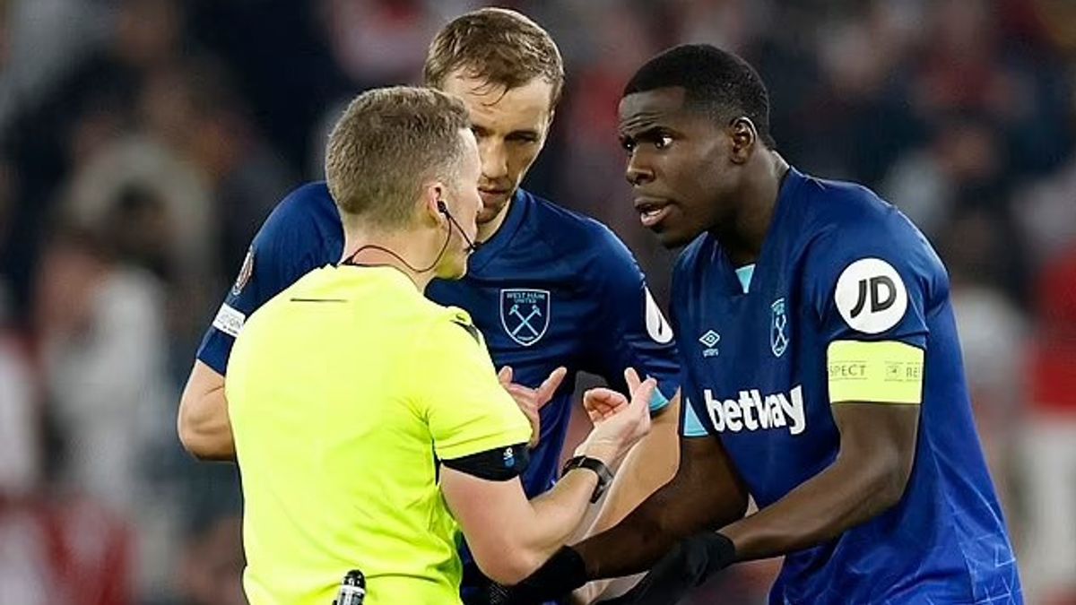 Büntetőn marakodik Sallai Rolandék és a West Ham edzője