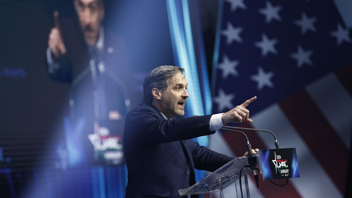 Simone Billi: A szocialisták és a liberálisok a bevándorlást pozitív dolognak tekintik