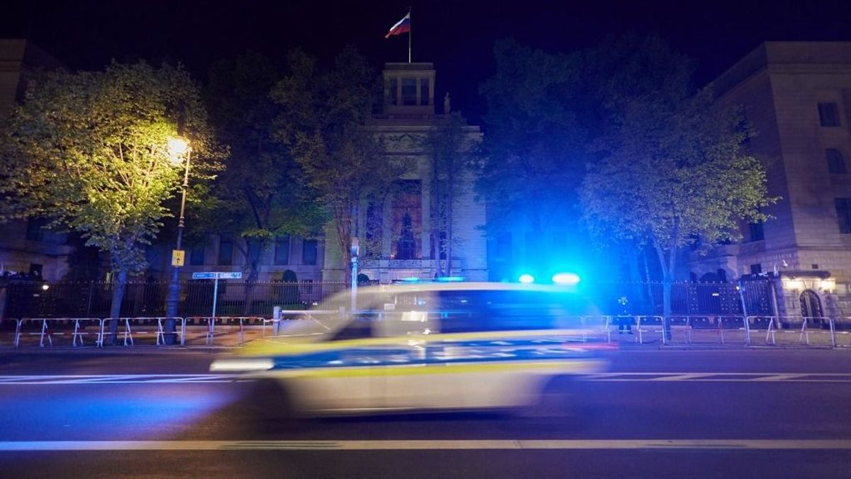 Rendőröket öltek meg fegyveresek Oroszországban + videó