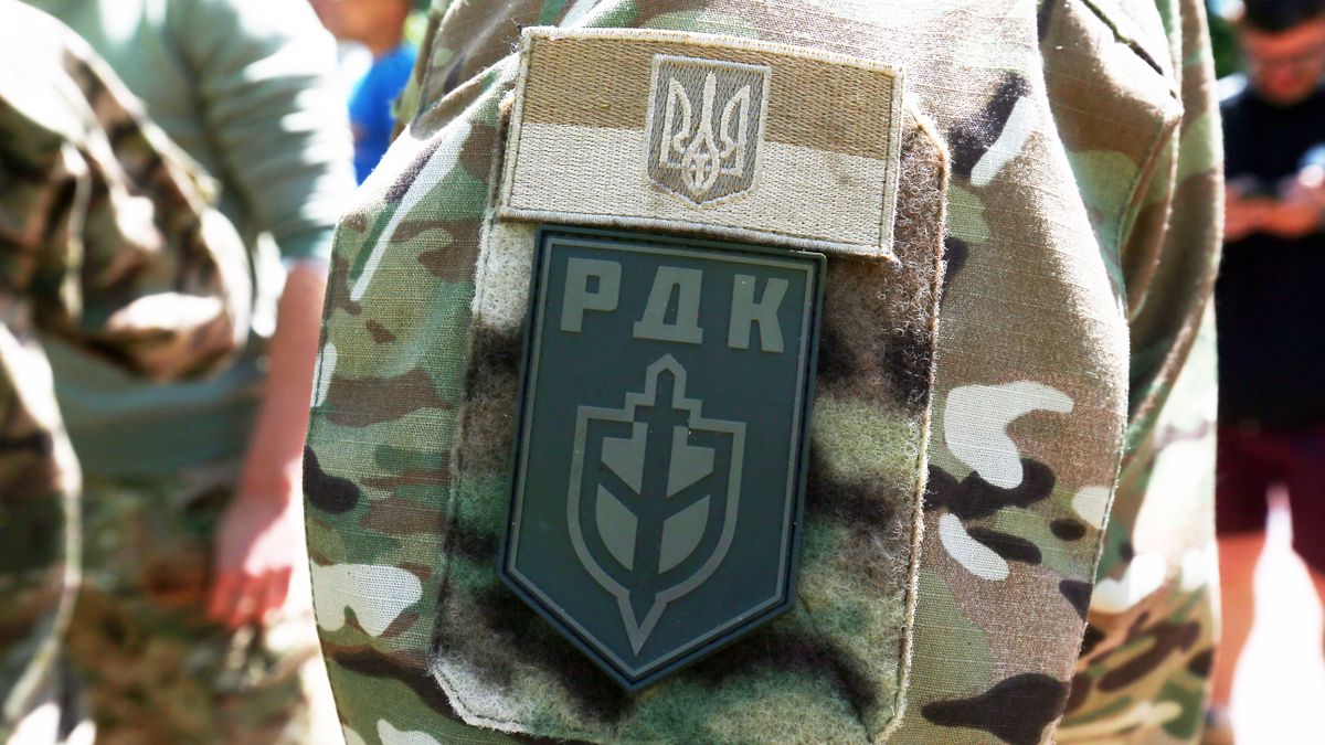 Neonácinak tartott személyeket vet be Kijev az orosz–ukrán háborúban