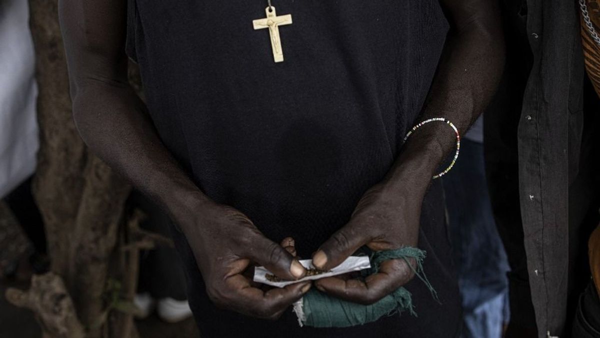 Emberi csontokból készült drog pusztít Afrikában + videó