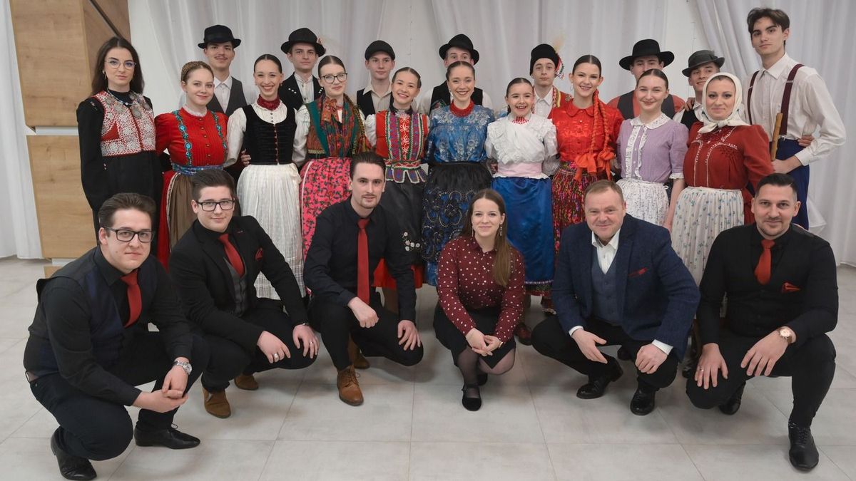 A kárpátaljaiaknak segít a Fonó